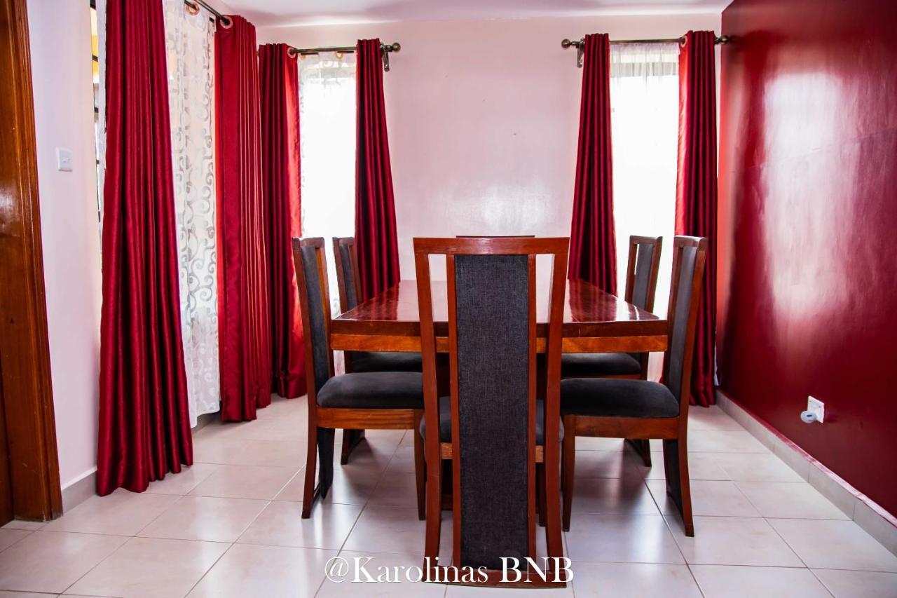 Karolinas Homestay Nairobi Esterno foto