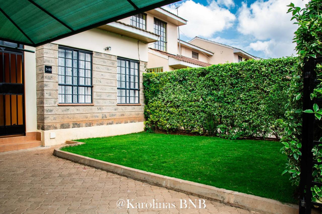Karolinas Homestay Nairobi Esterno foto